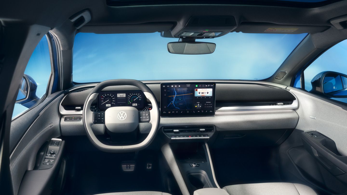 Vista do cockpit, volante e sistema Infotainment no VW ID. Polo.