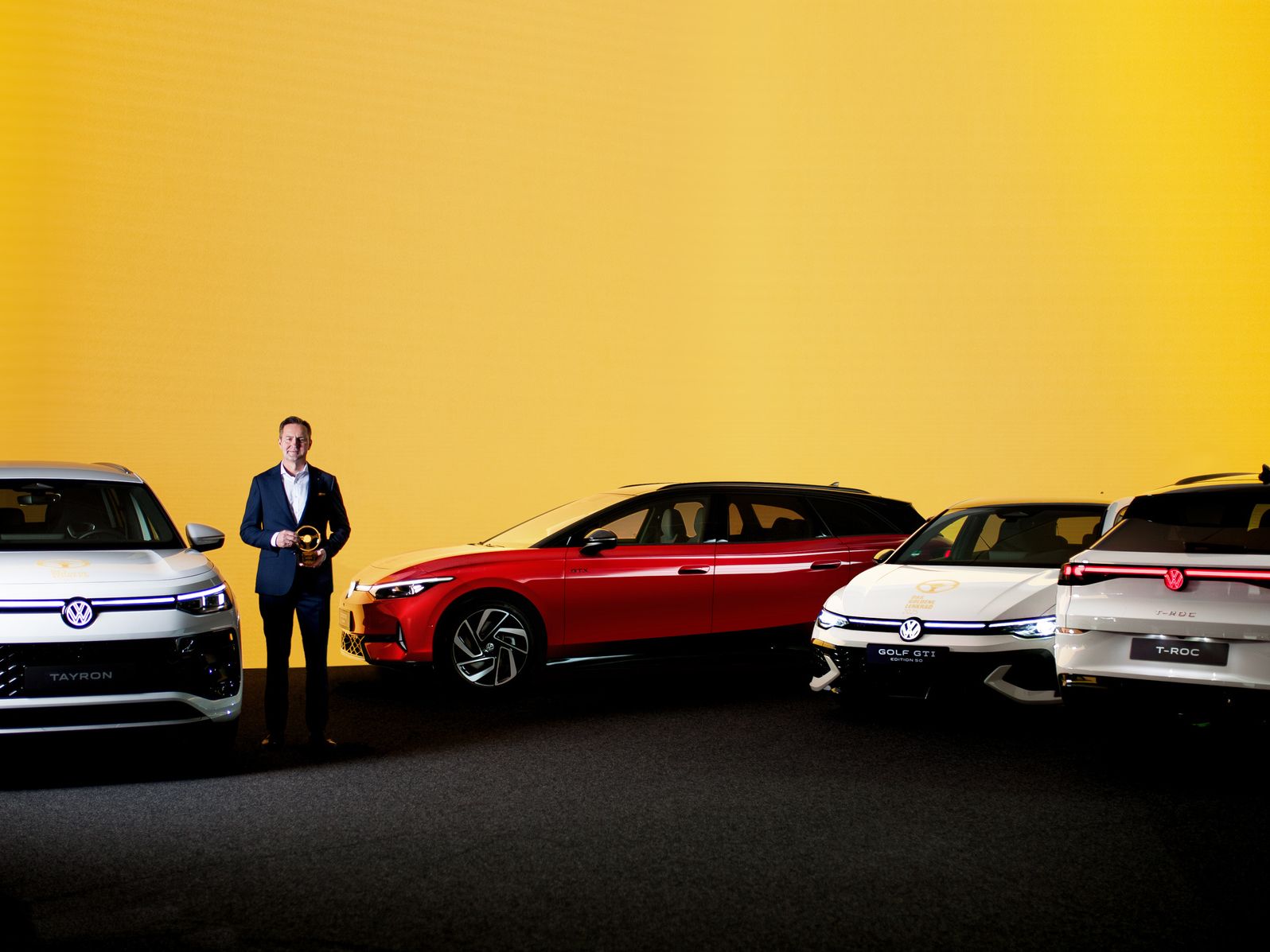 Sucesso em toda a linha: Thomas Schäfer com os quatro vencedores do Volante de Ouro 2025