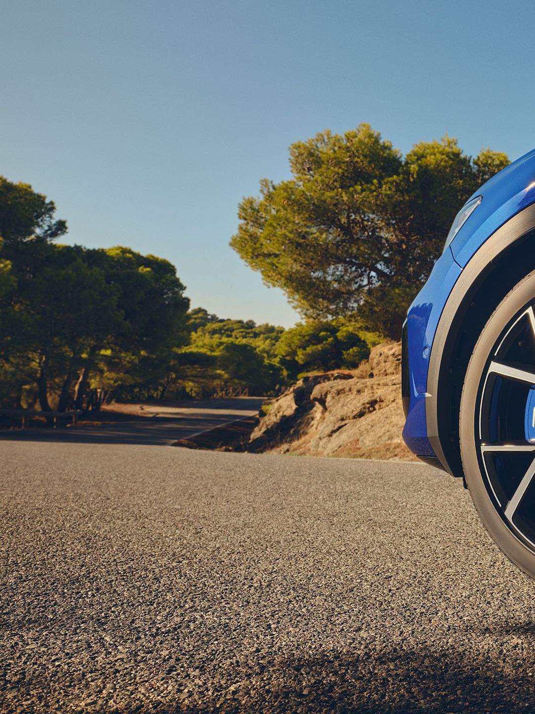 O novo VW T-Roc R com jantes desportivas