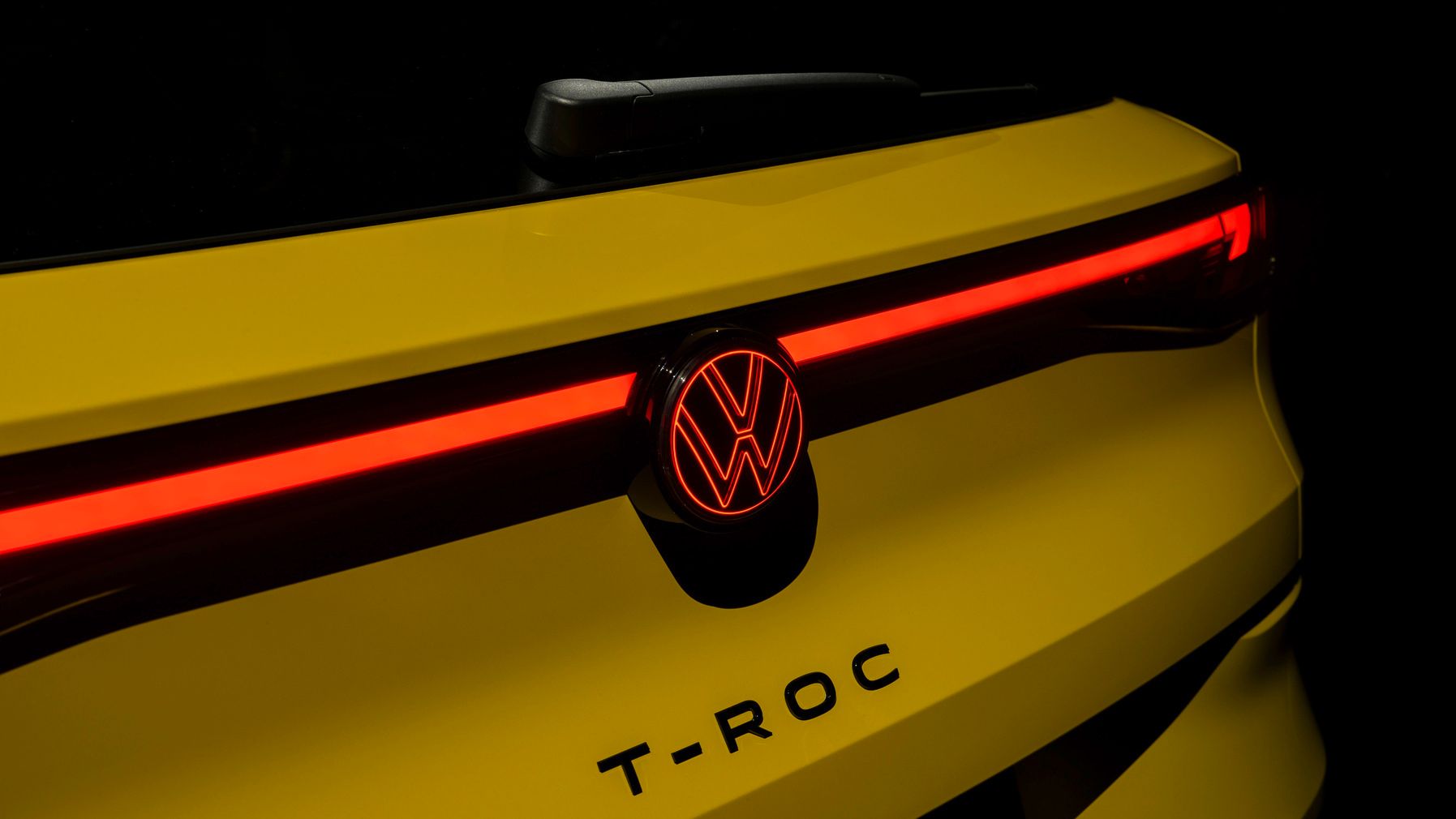 Novo T-roc emblema Volkswagen iluminado