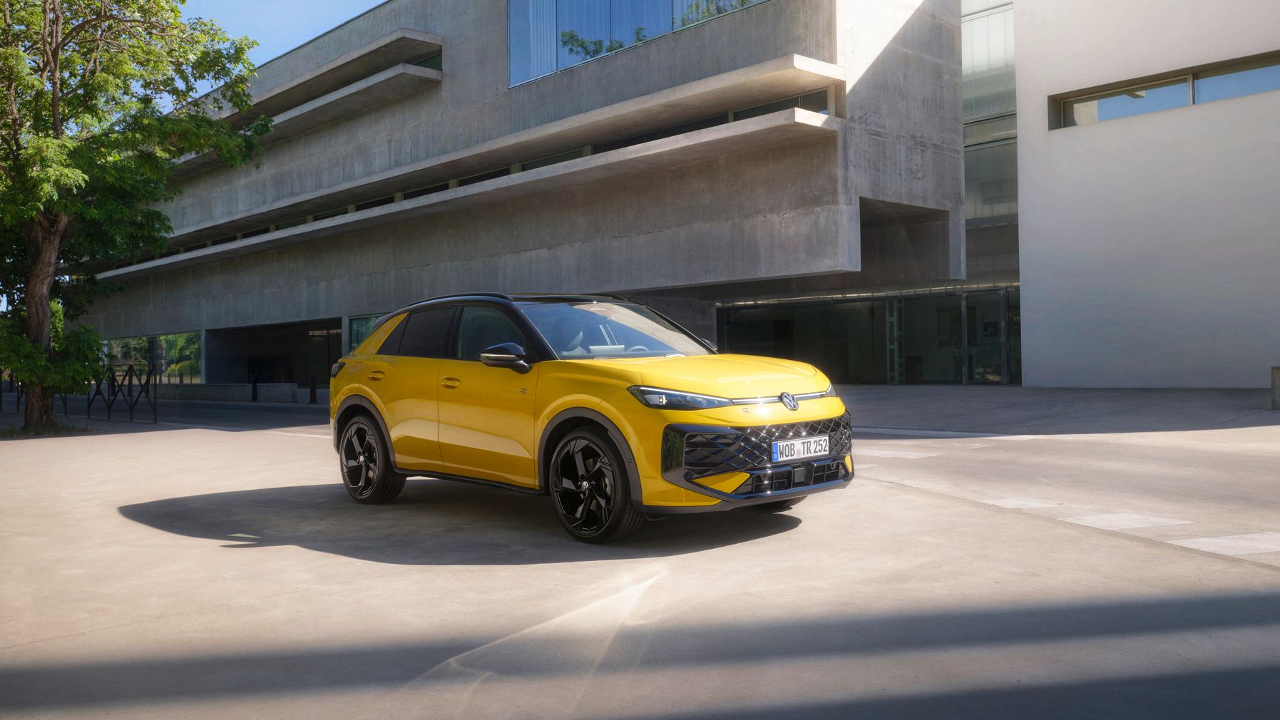 Estreia mundial do Novo T-Roc – na cor Amarelo Canary.