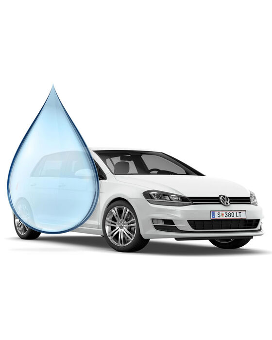 Logotipo AdBlue em cima de um VW branco